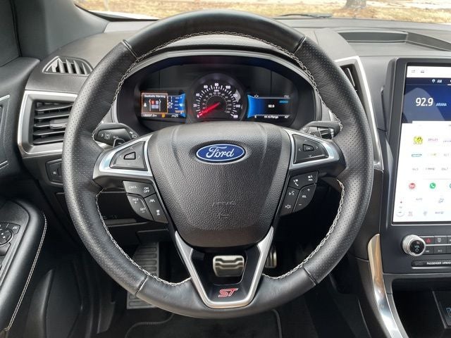 2022 Ford Edge ST