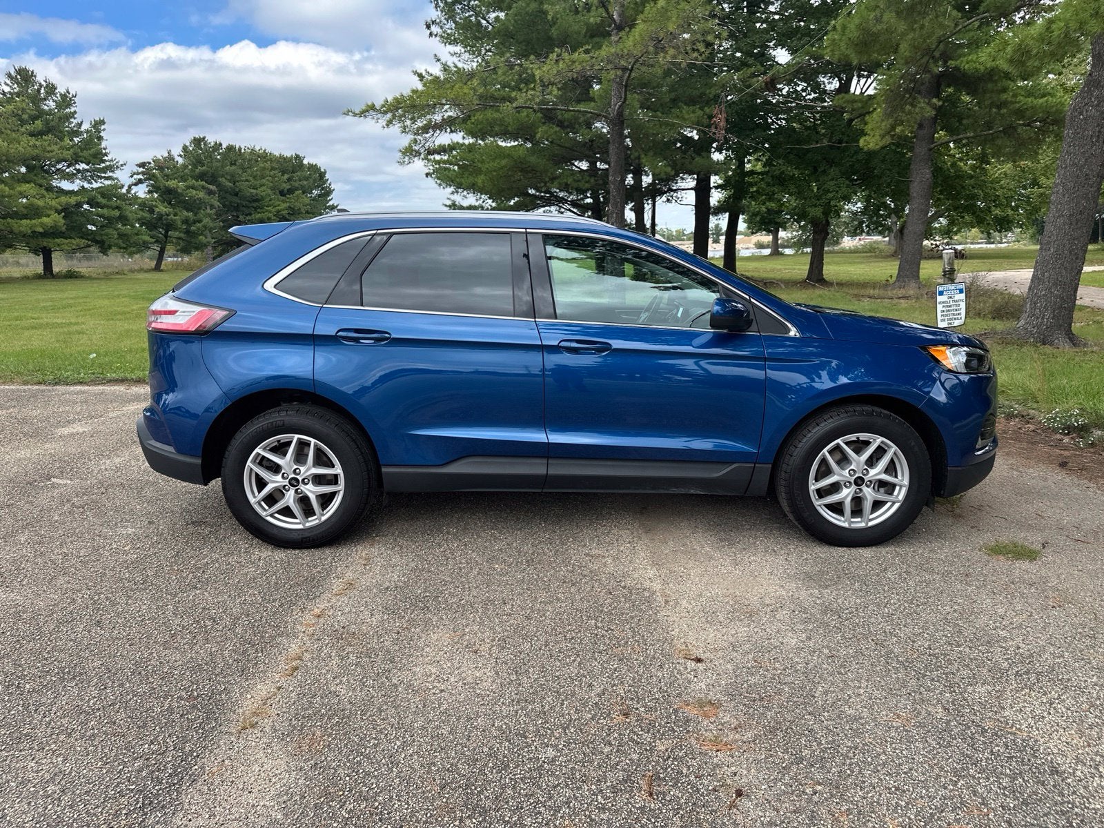 2023 Ford Edge SEL