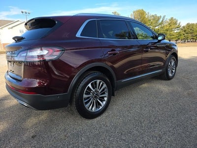 2022 Lincoln Nautilus Reserve