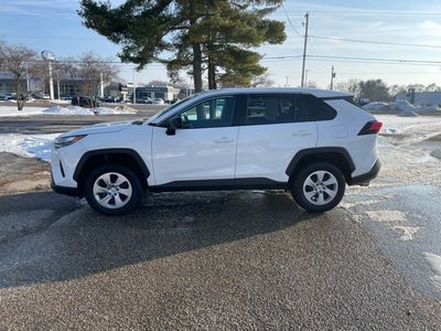 2024 Toyota RAV4 LE