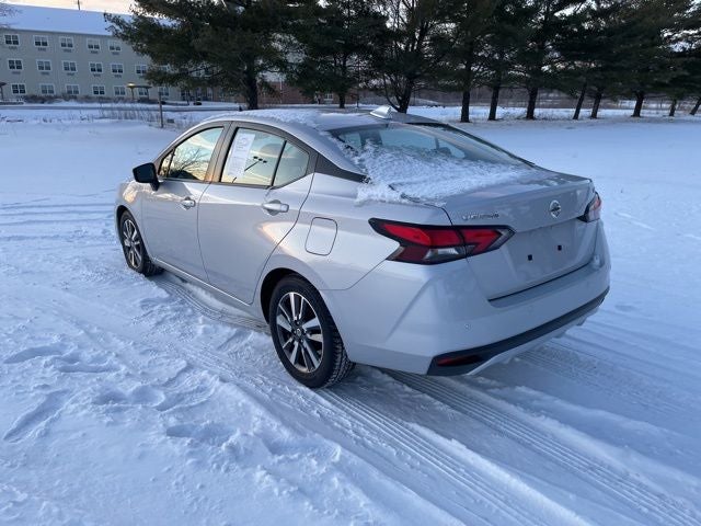 2021 Nissan Versa 1.6 SV