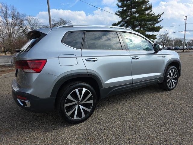 2024 Volkswagen Taos 1.5T SE