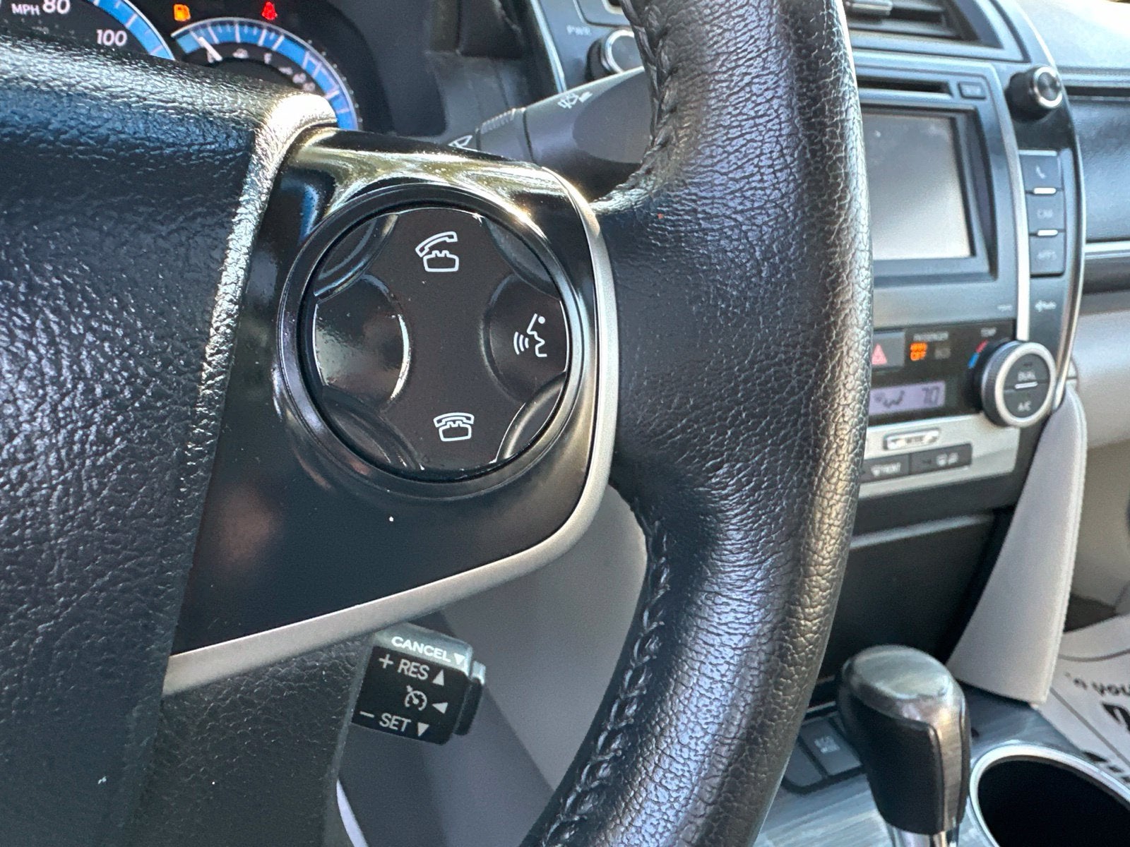2013 Toyota Camry Hybrid XLE