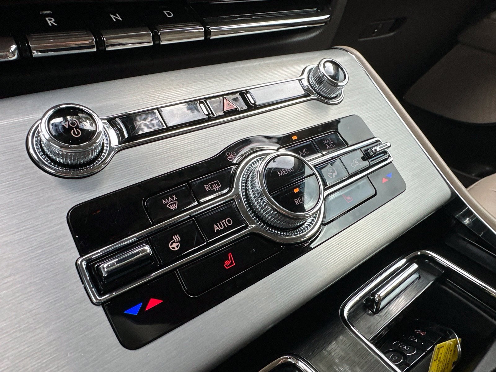 2023 Lincoln Aviator Standard Premium