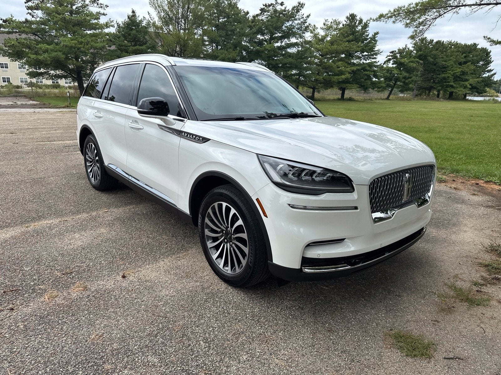 2023 Lincoln Aviator Standard Premium