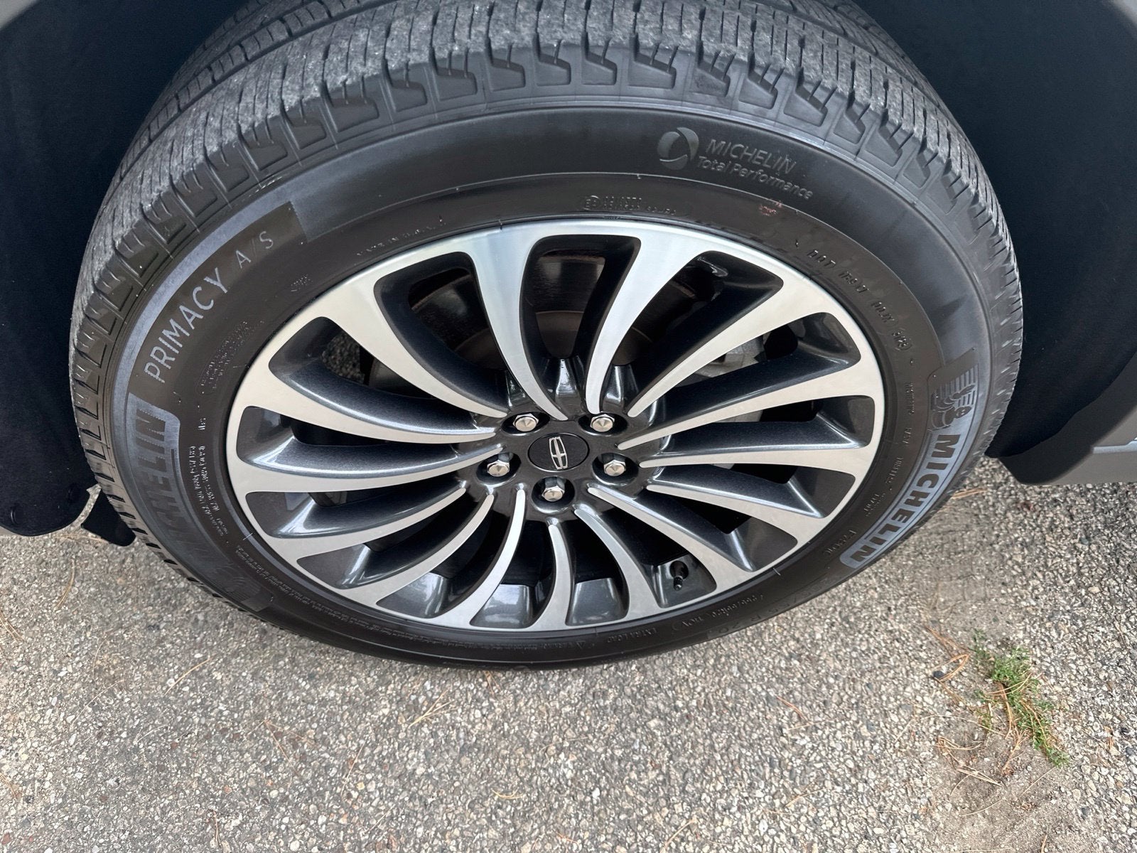 2023 Lincoln Aviator Standard Premium