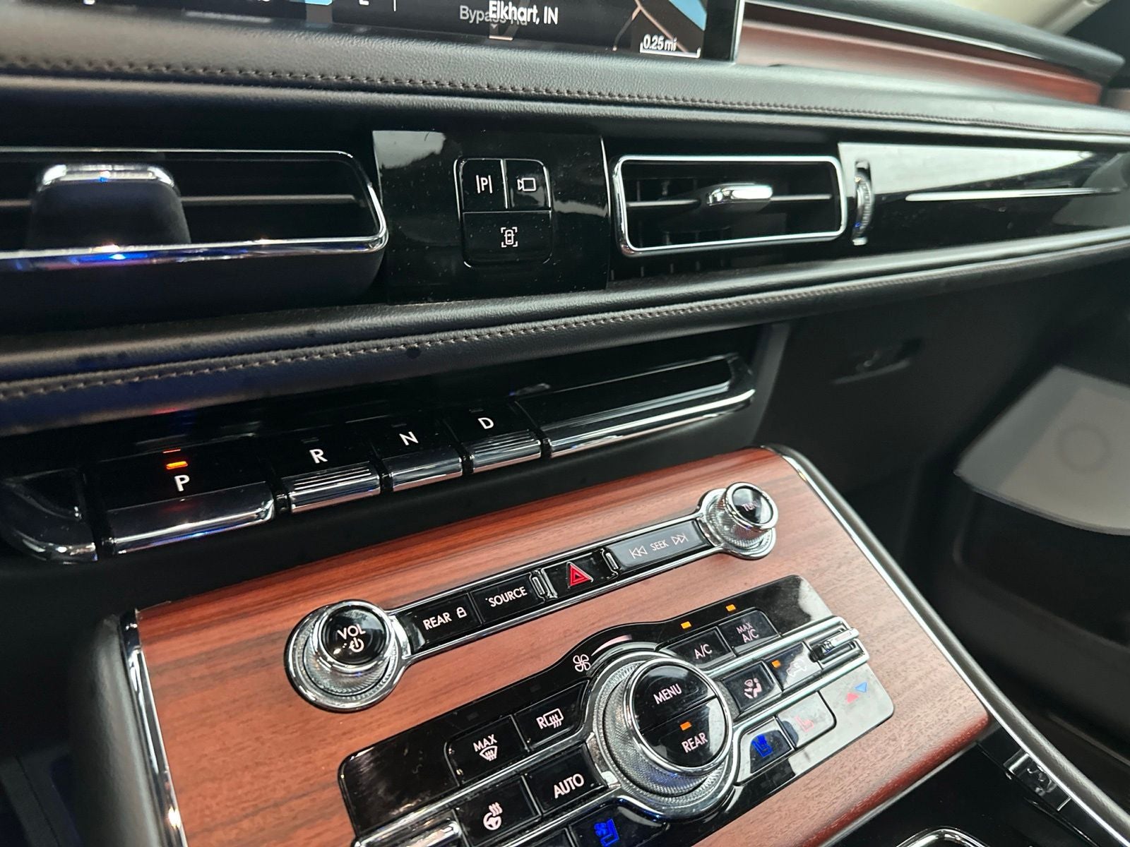 2024 Lincoln Aviator Reserve Premium