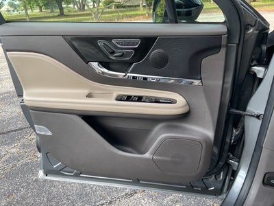 2024 Lincoln Corsair Premiere