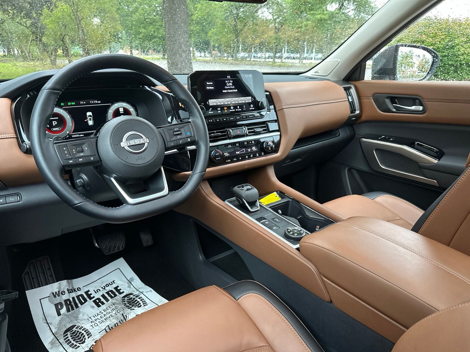 2025 Nissan Pathfinder Platinum