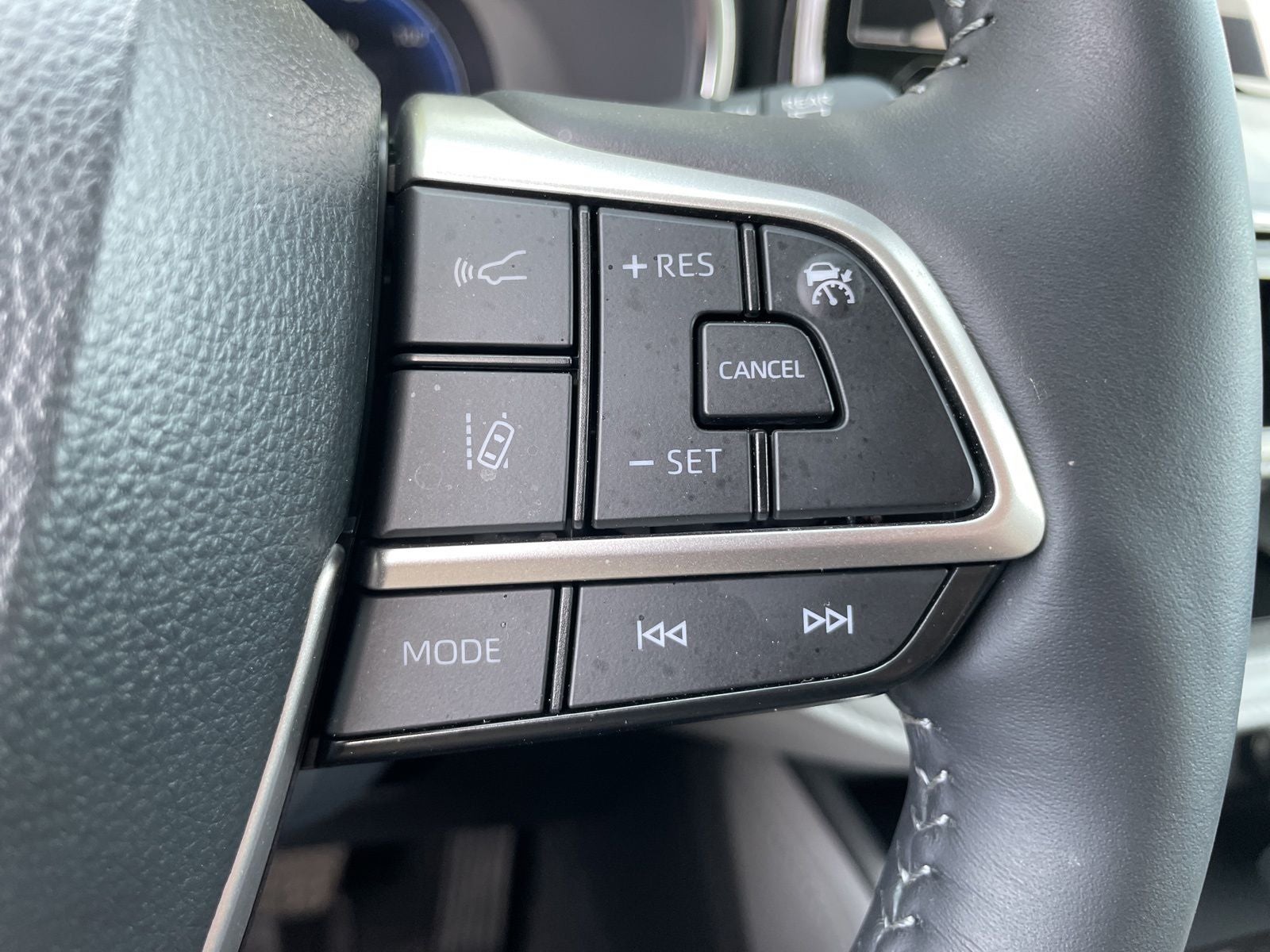 2025 Toyota Highlander Platinum