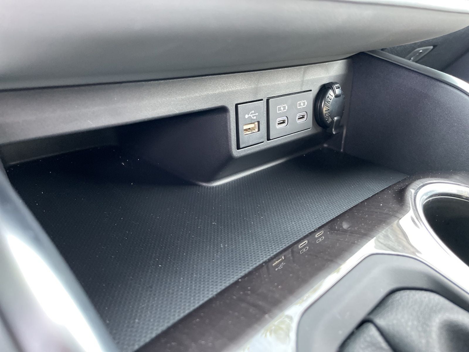 2025 Toyota Highlander Platinum