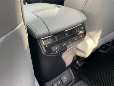 2025 Toyota Highlander Platinum