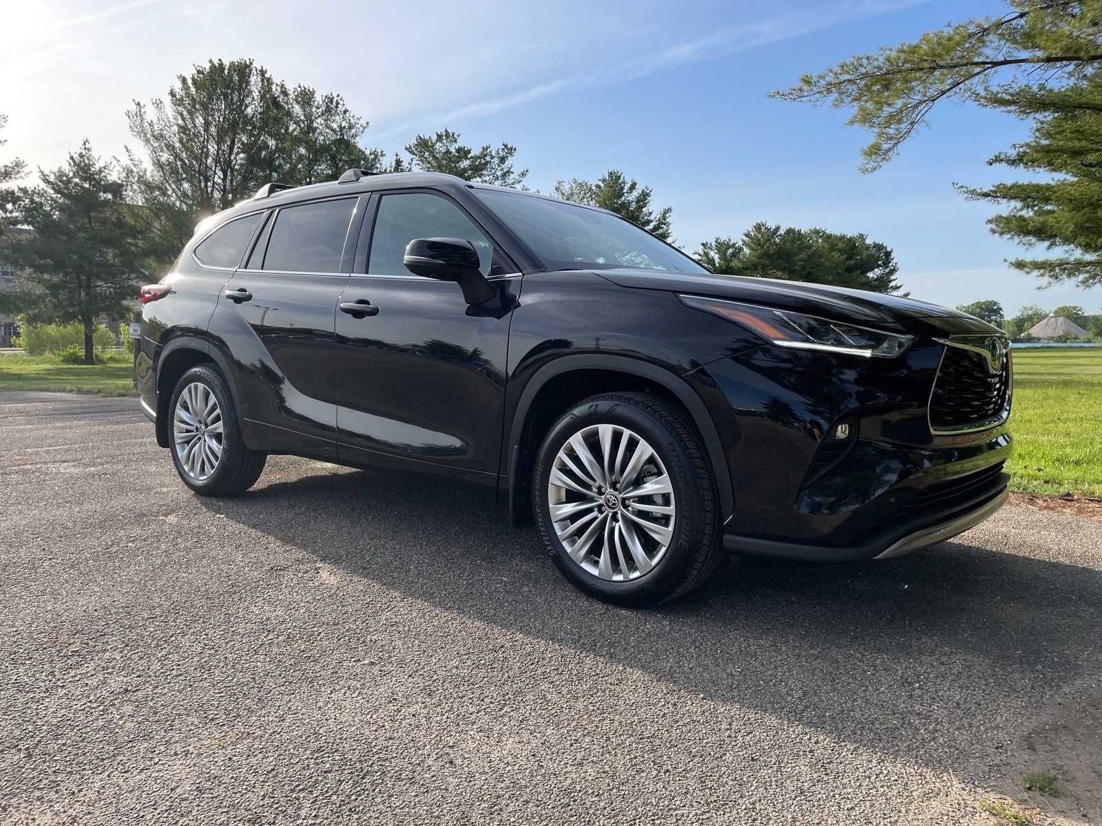 2025 Toyota Highlander Platinum