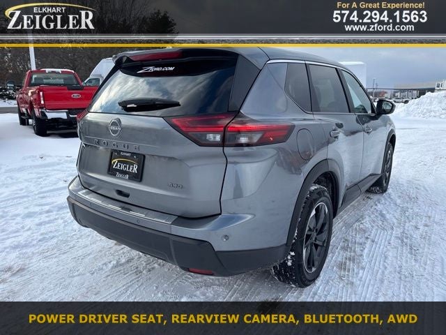 2025 Nissan Rogue SV