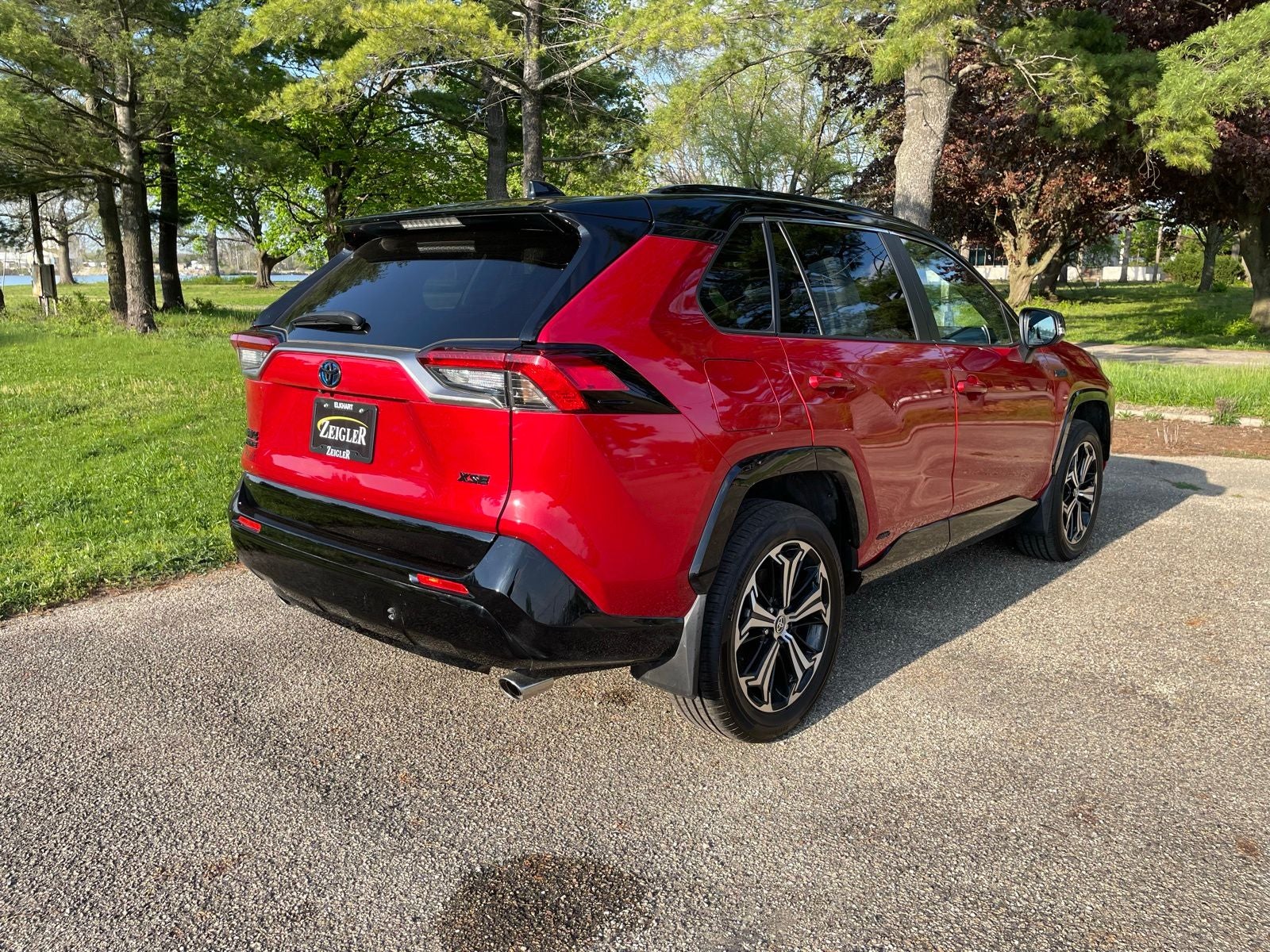 2024 Toyota RAV4 Prime XSE