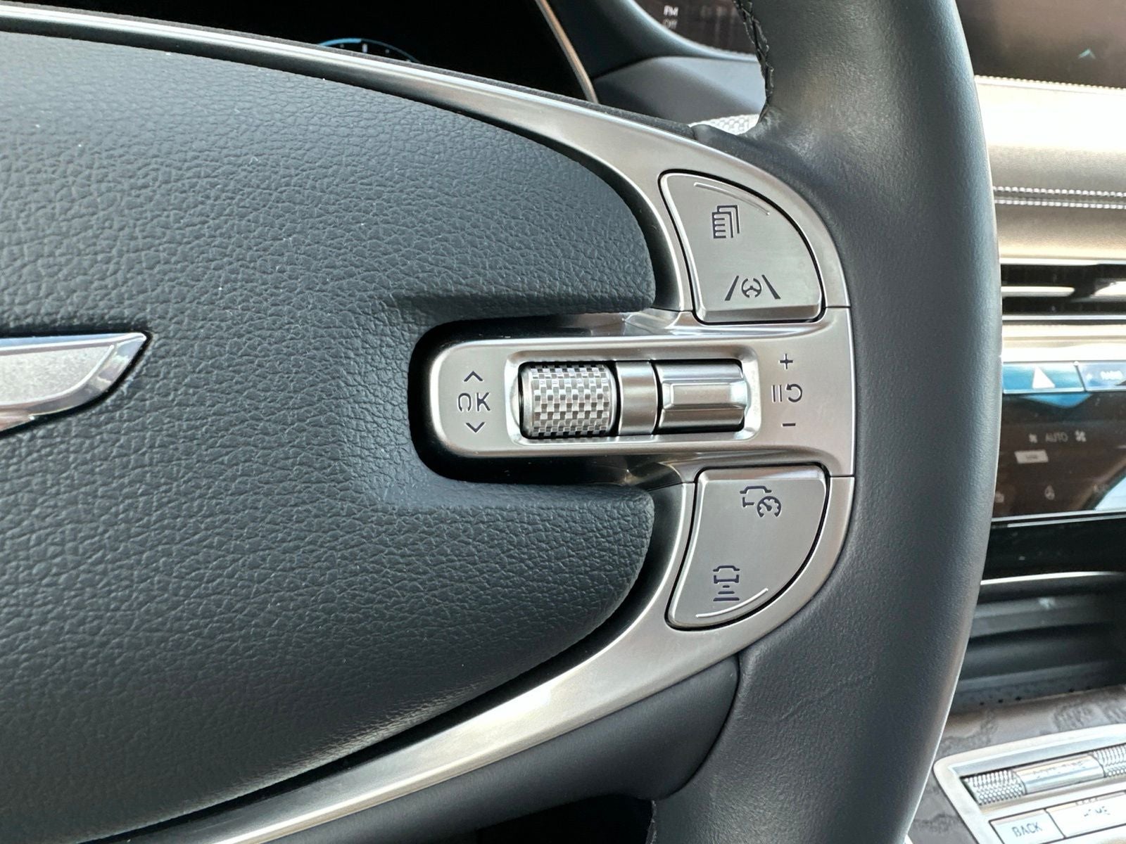 2022 Genesis GV80 2.5T