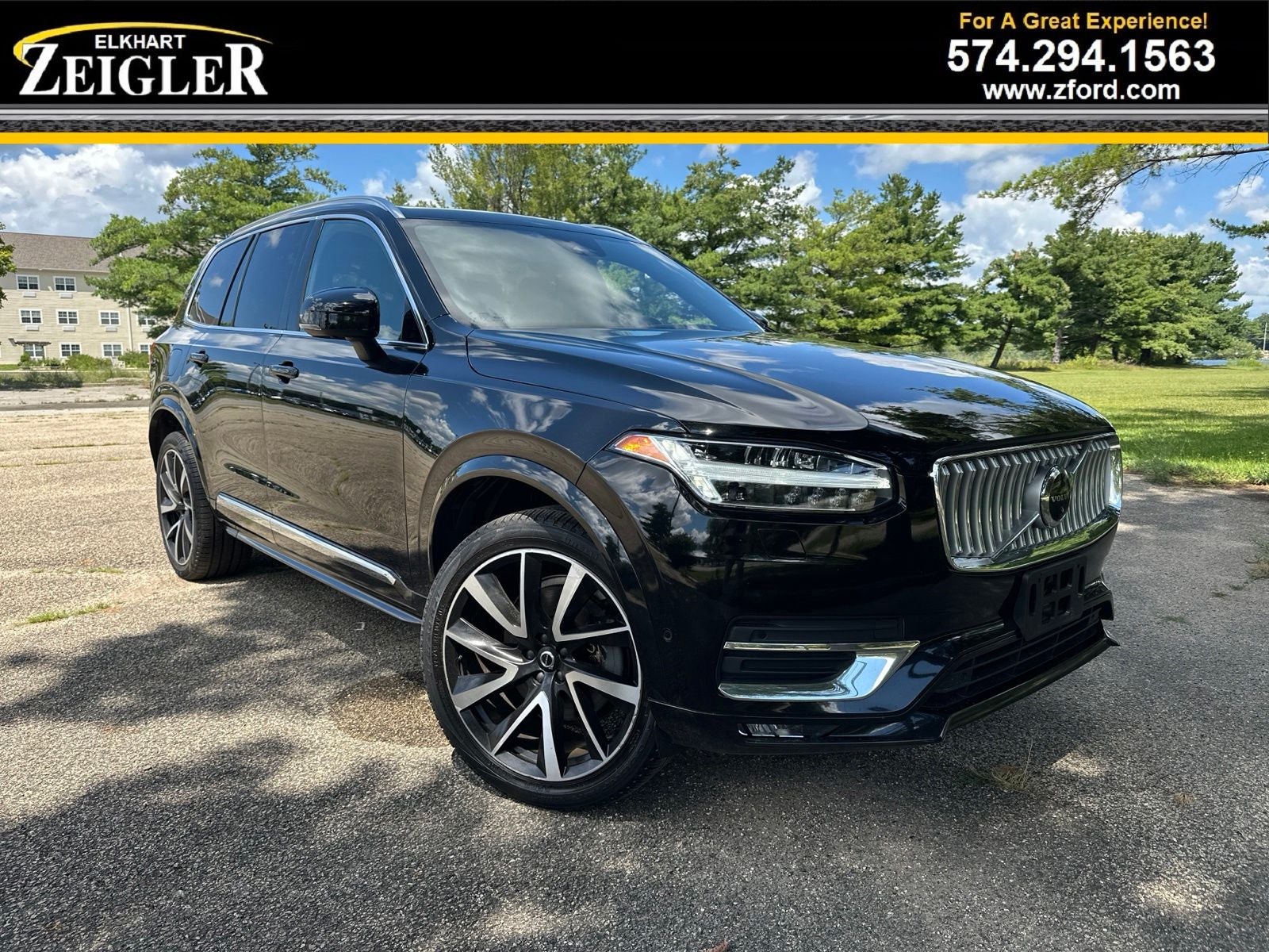 2023 Volvo XC90 B5 Plus