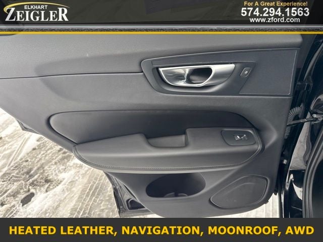 2024 Volvo XC60 B5 Plus Dark Theme