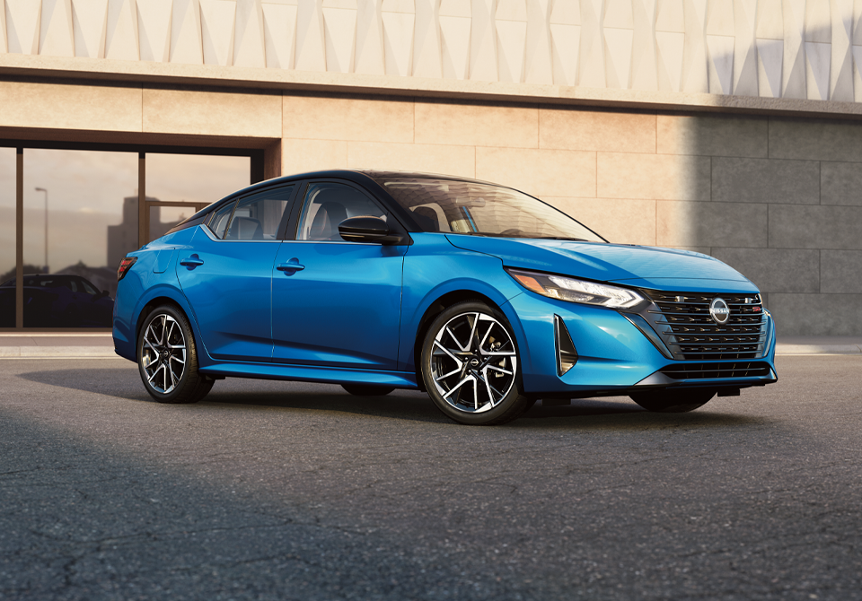 NISSAN Sentra Zeigler Nissan of Holland in Holland MI